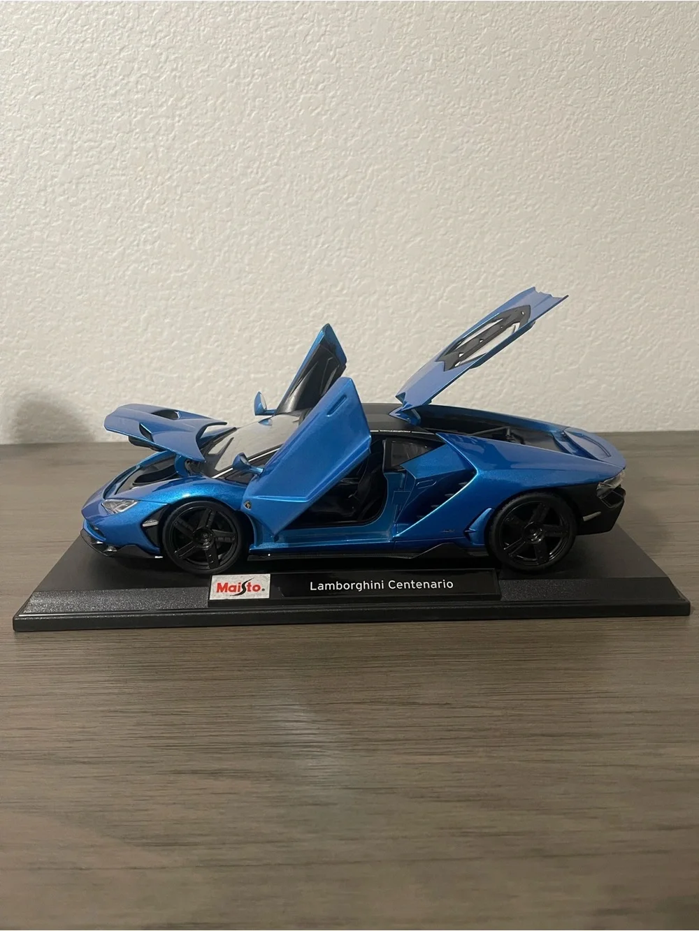 Lamborghini Centenario Blue Sports Car Model